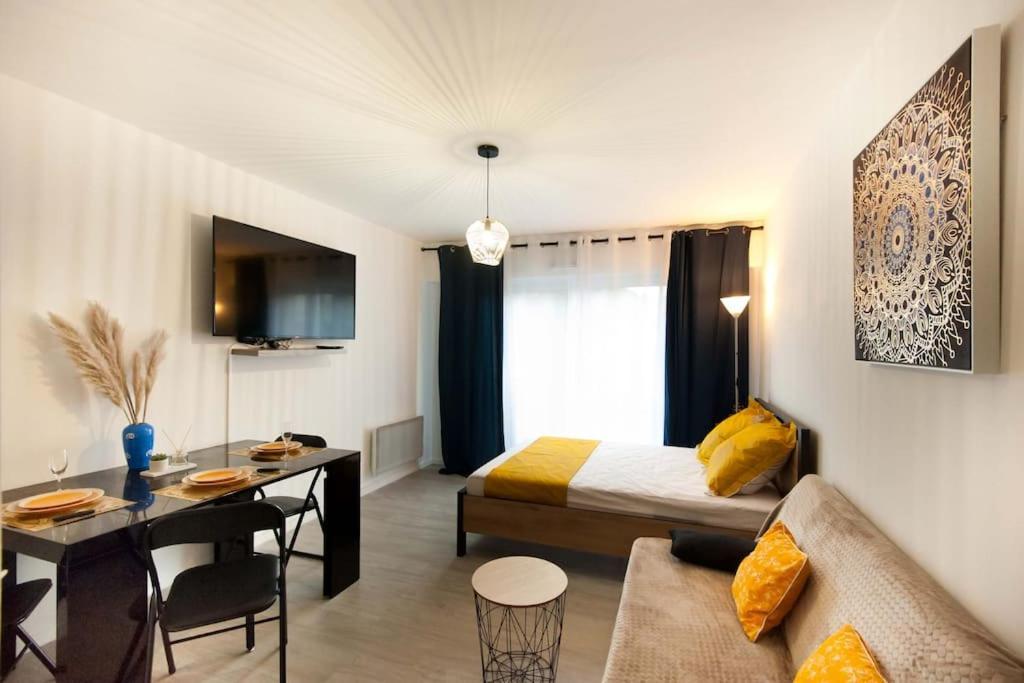 Appartement Le Prestigieux. centre/gare à Amiens Extérieur photo